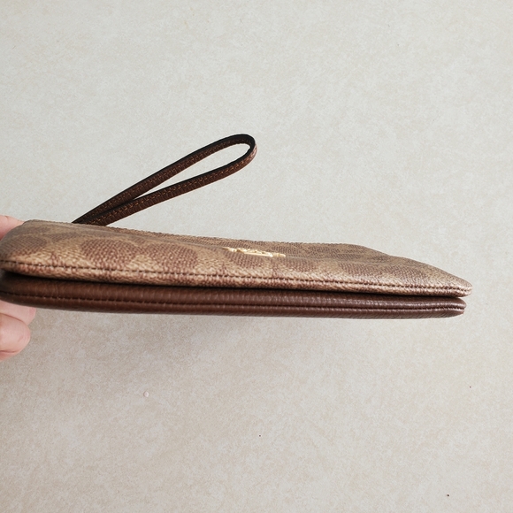 Coach Double Zip Wallet in Blocked Signature Canvas Brown Tan Wristlet - Picture 4 of 10